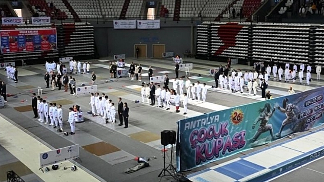 Uluslararası arenada Elazığ'ın gururu: Elif Reyyan Kaya