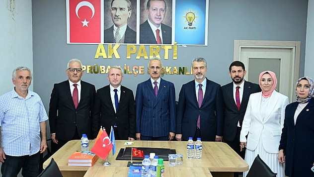 Uraloğlu'dan Trabzon'da teşkilat ziyareti! Sahadaki gündem masaya yatırıldı