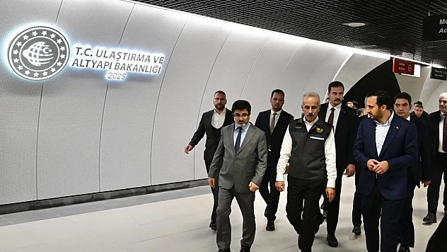 Uraloğlu Halkalı-İstanbul Havalimanı Metro hattında incelemelerde bulundu