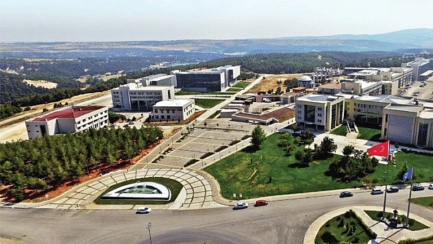 Uşak Üniversitesi 35 Öğretim Üyesi alıyor