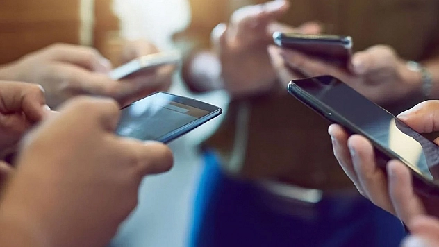 WhatsApp'ta büyük şok: Milyonlarca hesap incelemeye alındı