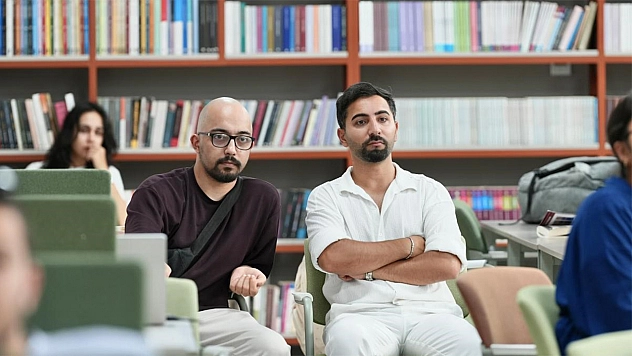 Yapay zeka ve geleceğin meslekleri konuşuldu