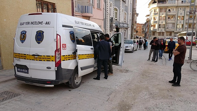 Yaşlı adam evinde ölü bulundu