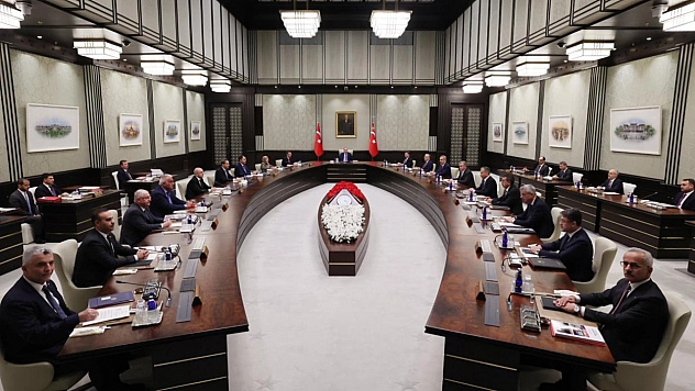 Yeni yılın ilk kabine toplantısı başladı