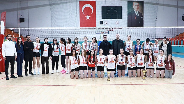 Yıldız Kadınlar Voleybol İl Birinciliği tamamlandı