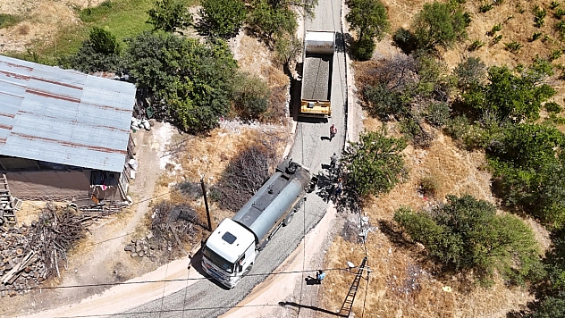 Elazığ'da asfalt çalışmaları aralıksız sürüyor