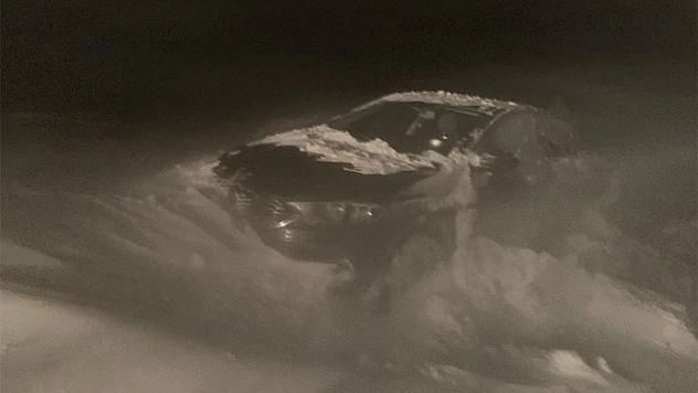 Yoğun Kar ve Tipi Nedeniyle Yolda Kalan Başkan Uslu, Ekipler Tarafından Kurtarıldı