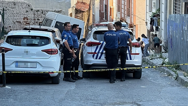 Kötü kokunun geldiği evde 25 yaşındaki genç ölü bulundu
