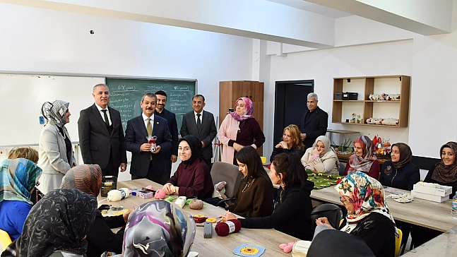 Milletvekili Keleş: 'Üreten kadınlarımız Elazığ'ın gücüne güç katıyor'