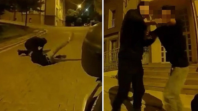 Önce kuryeyi, sonra öz annesini bıçakladı