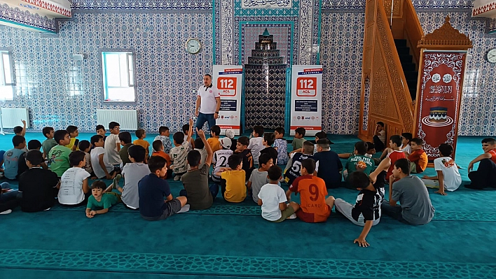 112 ekiplerinden yaz Kur'an kursu öğrencilerine bilgilendirme