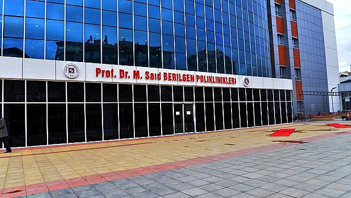 MERHUM BAŞHEKİM PROF. DR. BERİLGEN'İN İSMİ  POLİKLİNİK BİNASINA VERİLDİ