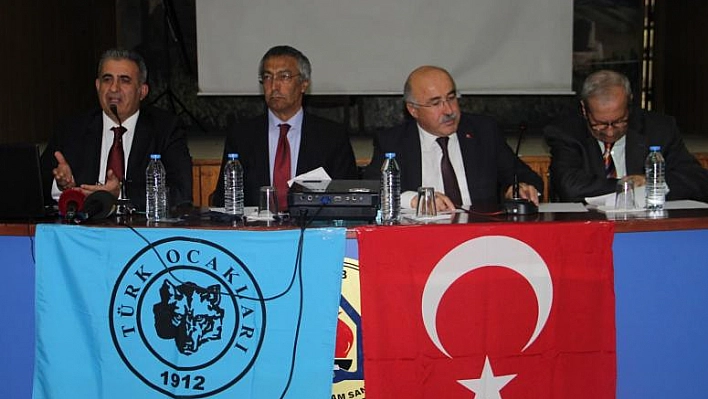 ELAZIĞ'DA ORTADOĞU MESELESİ VE TÜRKİYE'NİN GELECEĞİ PANELİ
