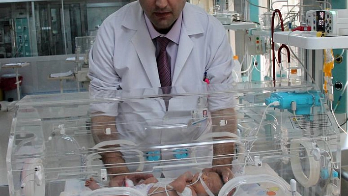 ANNE KARNINDA TEŞHİS BEBEĞİN HAYATINI KURTARDI