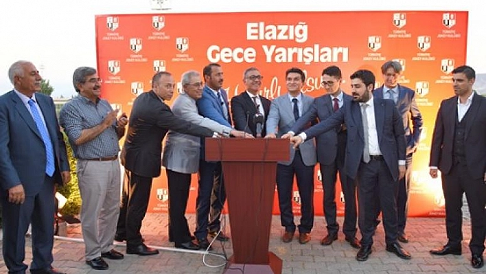 Elazığ'da gece yarışları başladı