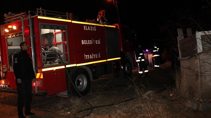 ELAZIĞ'DA BAHÇE YANGINI 