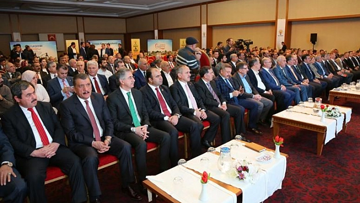 BAŞKAN YANILMAZ, YEREL YÖNETİMLER TOPLANTISI'NA KATILDI