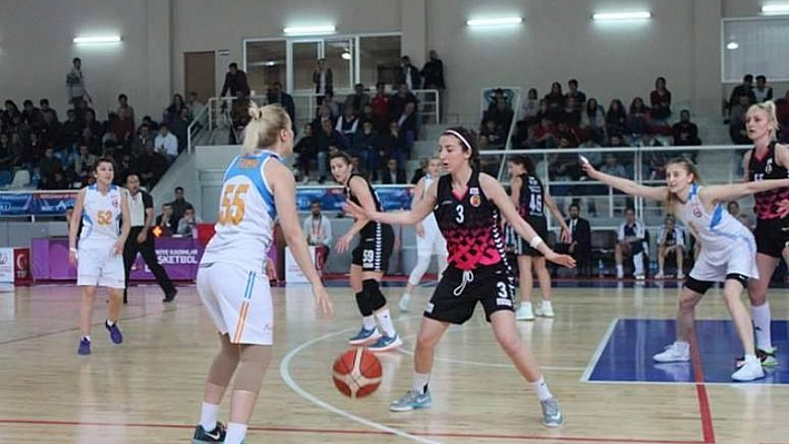 PERİLER PLAY-OFF'U ERTELEDİ!