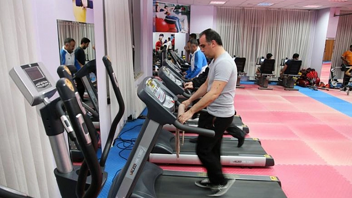 SPOR MERKEZLERİ'NE YOĞUN İLGİ