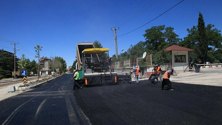 FİKRET MEMİŞOĞLU CADDESİ YENİLENİYOR