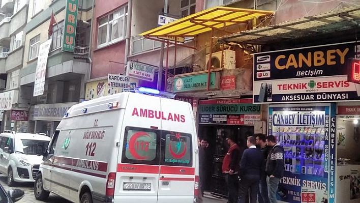 ELAZIĞ'DA EMEKLİ ÖĞRETMEN BIÇAKLANARAK ÖLDÜRÜLDÜ 