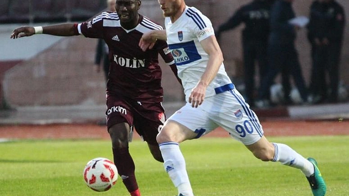 DIARRA:  'KALMAK İSTİYORUM'