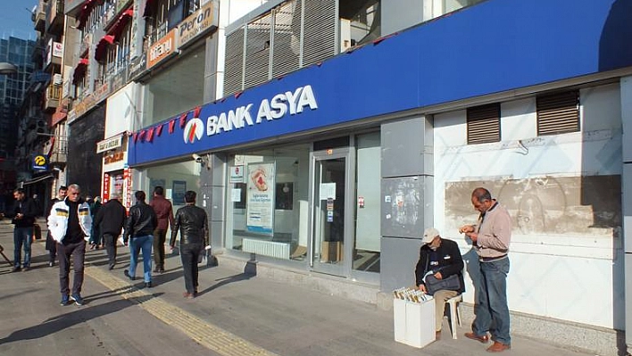 Bank Asya Şubesi Boşaltıldı ! 