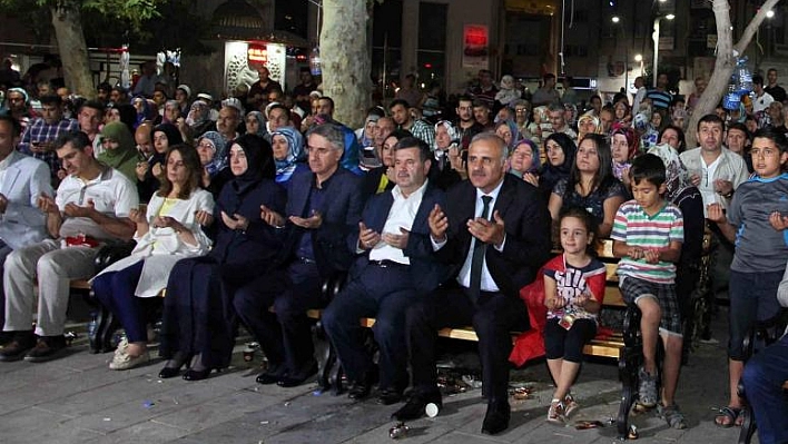 ELAZIĞ'DA ŞEHİTLER İÇİN MEVLİT OKUTULDU