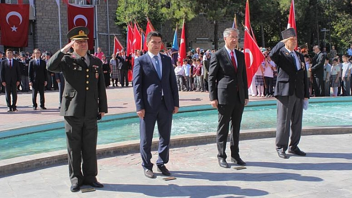 ELAZIĞ'DA GAZİLER GÜNÜ KUTLANDI