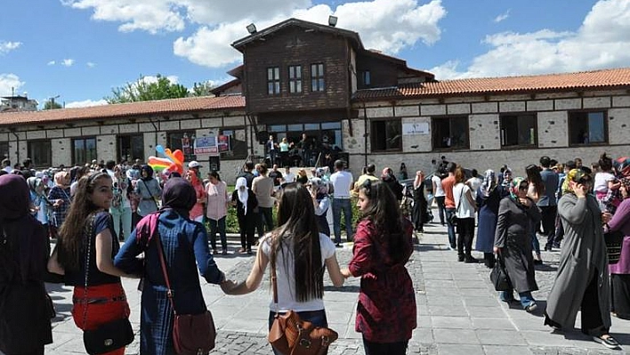 Elazığlılar Harput'ta Buluşuyor Etkinliği Düzenlendi