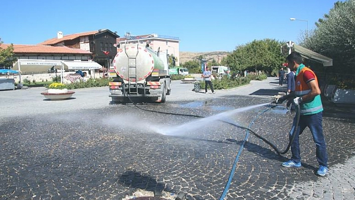 HARPUT'TA KAPSAMLI TEMİZLİK ÇALIŞMASI YAPILDI