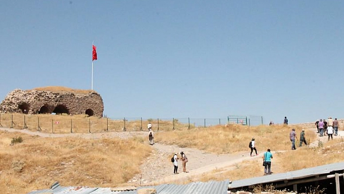 HARPUT'TA KAZI ÇALIŞMALARINA JEORADAR TARAMASI YÖN VERECEK