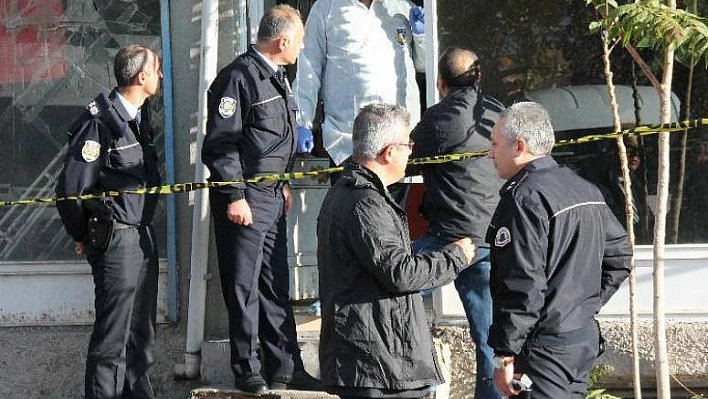 ELAZIĞ'DA BİR KİŞİ, İŞ YERİNDE İNTİHAR ETTİ