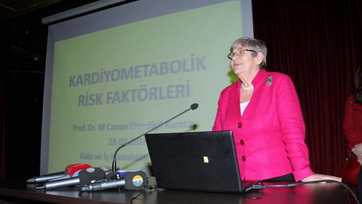 PROF.DR. KARATAY, ELAZIĞ'DA KONFERANSA KATILDI 