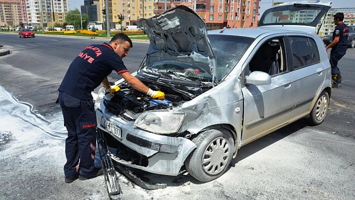 MALATYA-ELAZIĞ KARAYOLUNDA KAZA:2 YARALI 