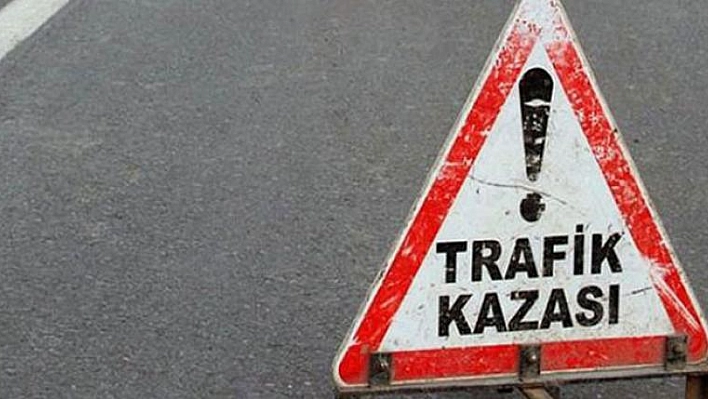 ELAZIĞ'DA TRAFİK KAZASI: 5 YARALI