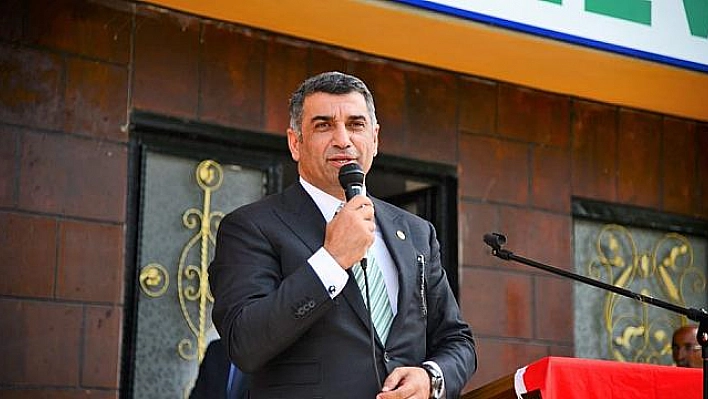 Ben Partimde Yerimi de Haddimi de Bilirim!