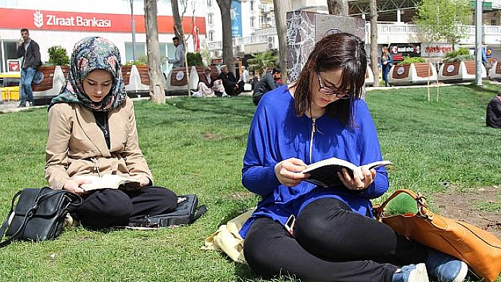 Sessiz Kitap Okuma Etkinliği Düzenlendi