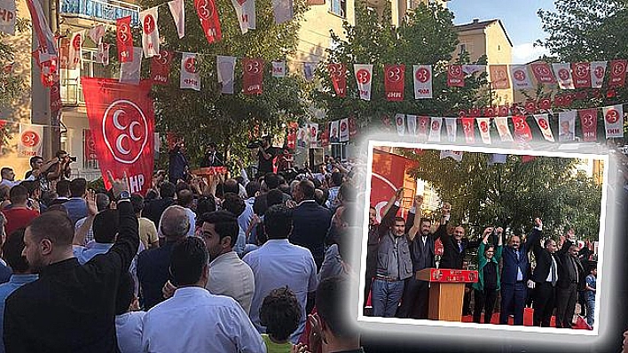 MAHALLELER MHP'Lİ ADAYLARI BAĞRINA BASIYOR