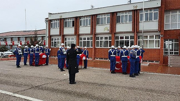 Kaza da hayatını kaybeden  asker,Elazığ'a  gönderildi 