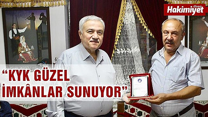 PROF. DR. MEHMET ÇELİK GENÇLERLE BULUŞTU