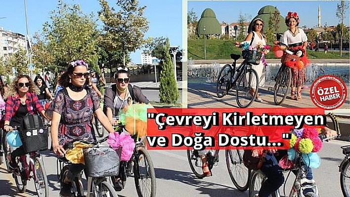 SÜSLÜ KADINLAR PAZAR GÜNÜ PEDAL ÇEVİRECEK