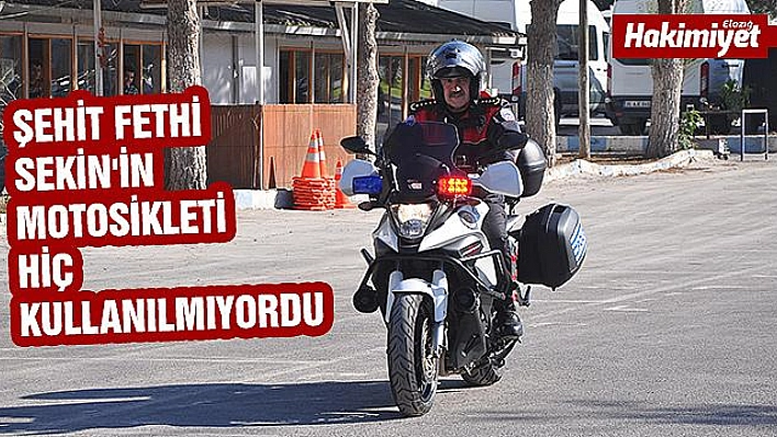 EMNİYET MÜDÜRÜ HÜSEYİN AŞKIN, ŞEHİDİMİZ FETHİ SEKİN'İN MOTOSİKLETİNİ KULLANDI