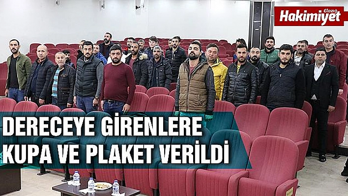 Taklacı oyun kuşu yarışmasını kazananlara ödülleri verildi