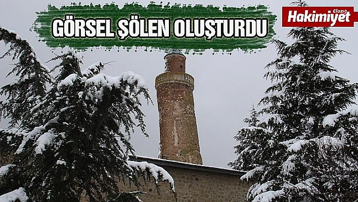 Tarihi Harput Mahallesi Beyaza Bürüdü