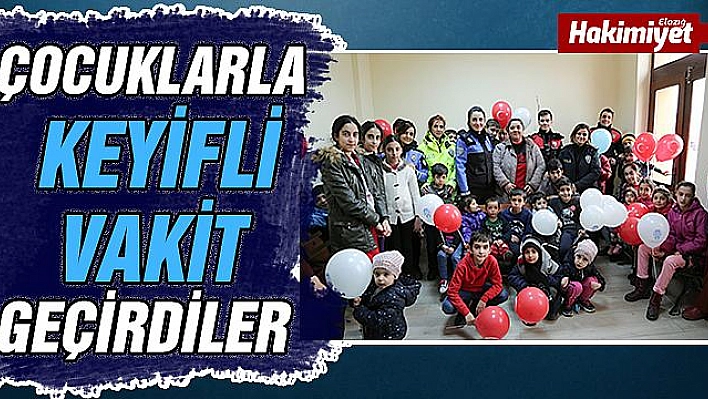 DEPREMZEDE ÇOCUKLAR İÇİN EMNİYET PERSONELİNDEN ANLAMLI ETKİNLİK