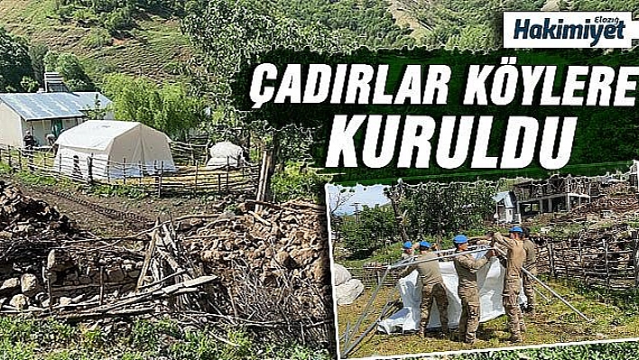 Depremde ağır hasar alan köyde çadırlar kuruluyor