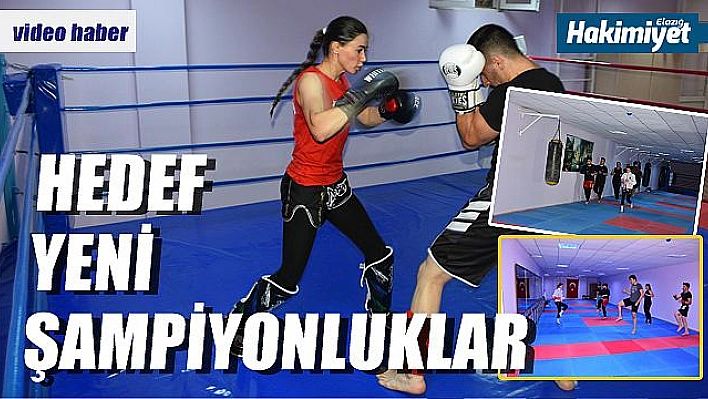 Kick boksörlerimiz de salonlara döndü