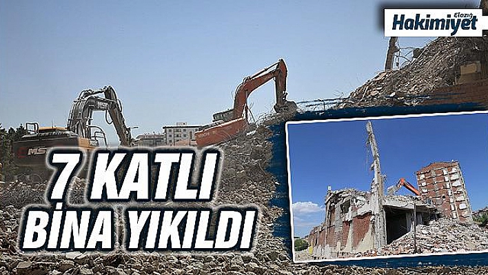 Mahsur kalan kedilerin kurtarıldığı o bina yıkıldı