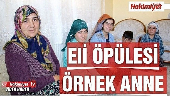 ELİ ÖPÜLESİ ÖRNEK ANNE